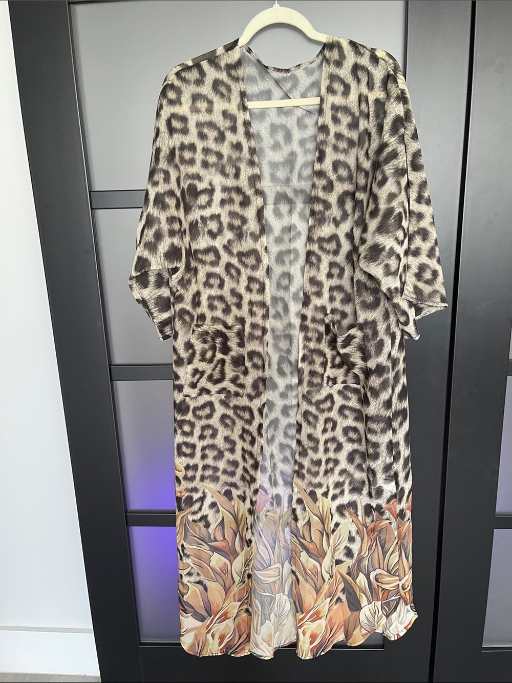 New Beautiful sheer short sleeve Cover Up duster Leopard & Calla Lillys One Size